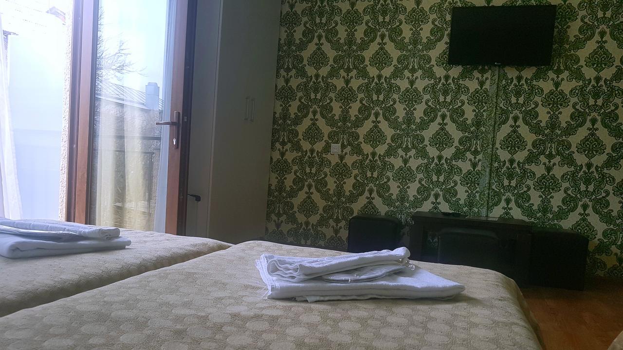 טביליסי Hotel Stal+ מראה חיצוני תמונה