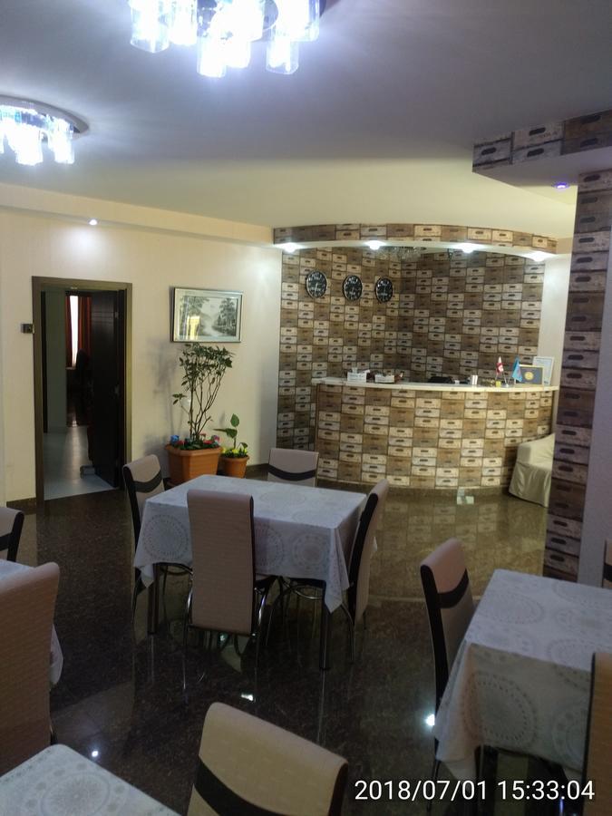 טביליסי Hotel Stal+ מראה חיצוני תמונה